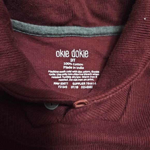 Sweaters - Picture 7 of 12